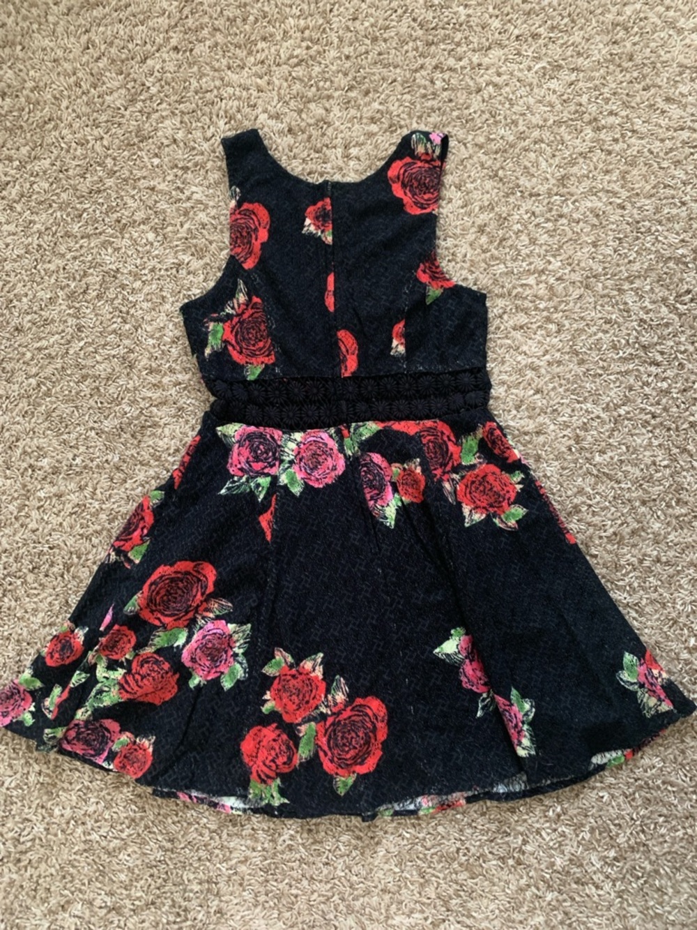 Free People Women’s Black Lace Rose Floral Mini Sleeveless Skater Dress Size 8 - Picture 10 of 12